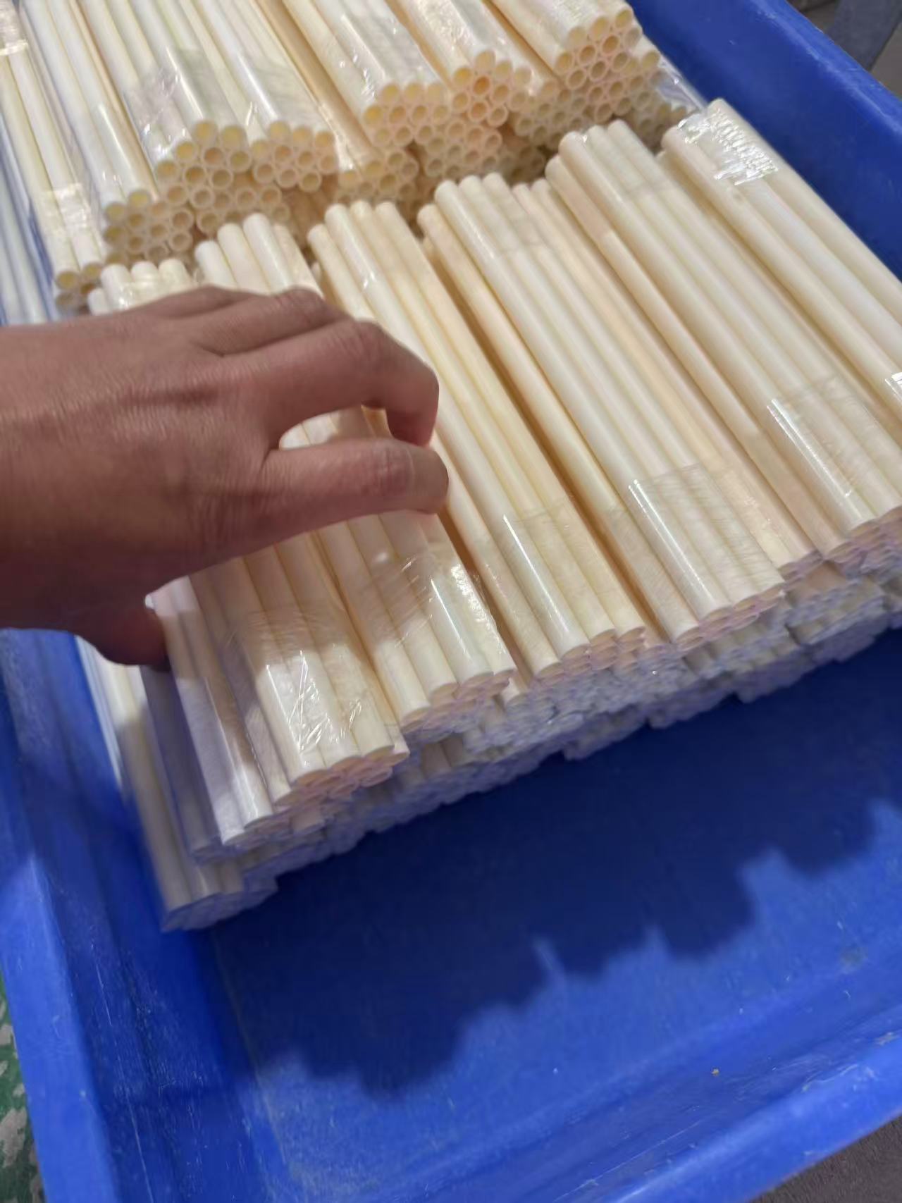 99% 99.7% Alumina Ceramic Tube Industrial Ceramic Thermocouple Tube